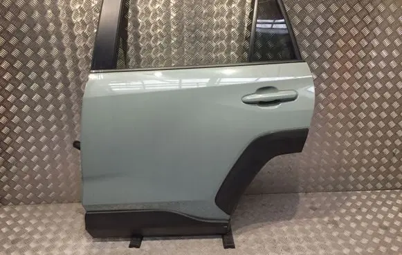 Toyota RAV 4 (XA50) Front door 