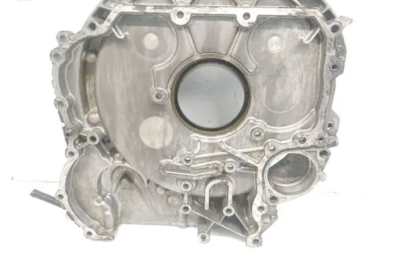 Mercedes-Benz C W204 Timing chain cover A6510150802 A6510150902 OM651