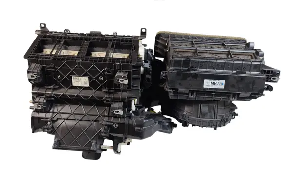 Ford Escape IV Interior heater climate box assembly LX6A19B555 LX6A19B555MHJ LX6A19740