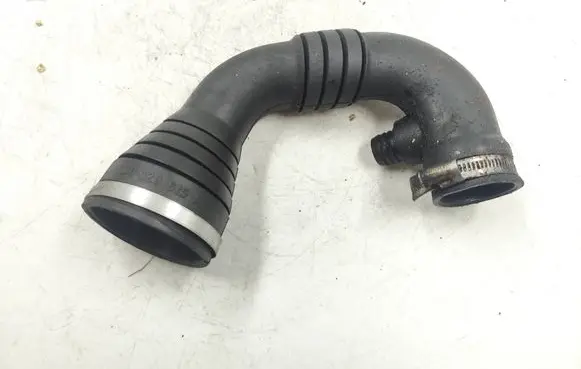 Intercooler hose/pipe