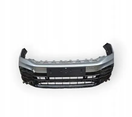 Volkswagen Tiguan Front bumper 5NN807221B