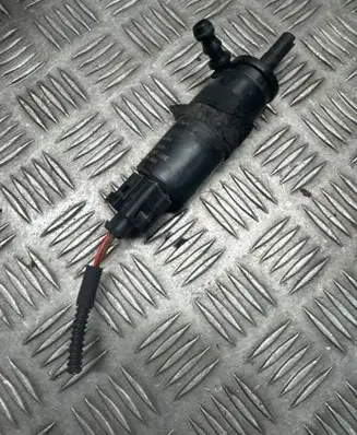 Audi A7 S7 4G Headlight washer pump 3B7955681