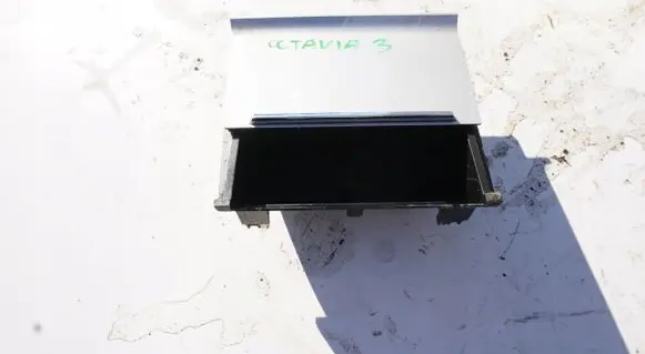 Skoda Octavia Mk3 (5E) Car ashtray 