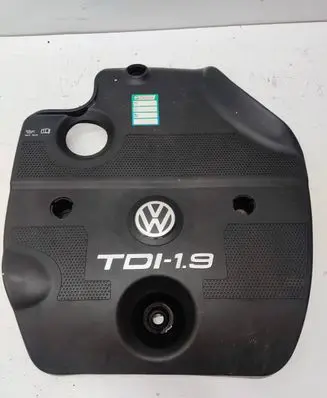 Volkswagen Golf IV Engine cover (trim)