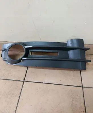 Volkswagen Caddy Front fog light trim/grill 2K0853684