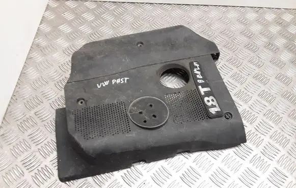 Volkswagen PASSAT B5 Engine cover (trim) 058103724