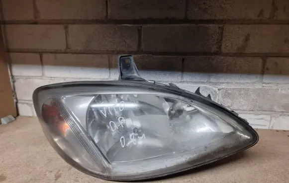 Mercedes-Benz Vito Viano W639 Headlight/headlamp 24670400