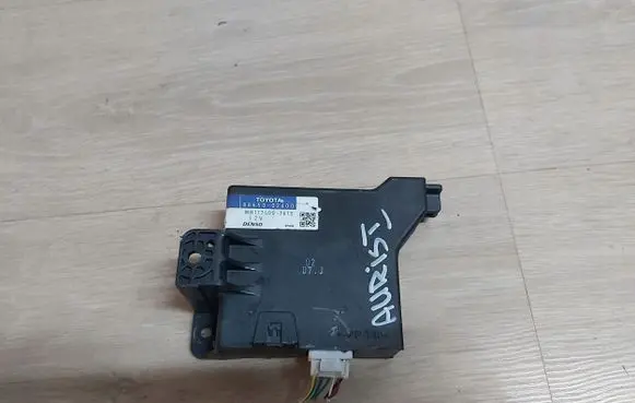Toyota Auris 150 Other control units/modules 88650-02400