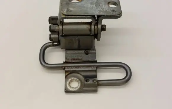 Volkswagen Eos Front door lower hinge 1Q0831412A