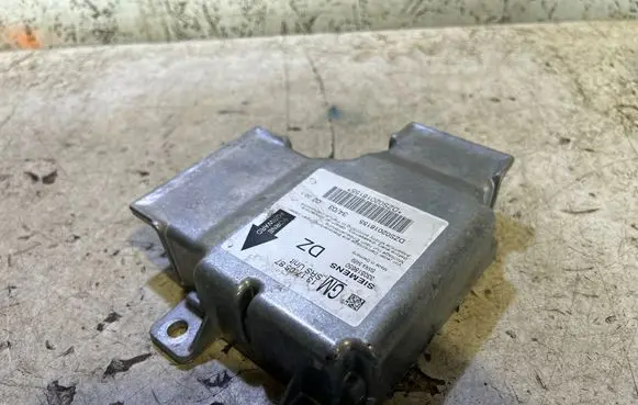Airbag control unit/module