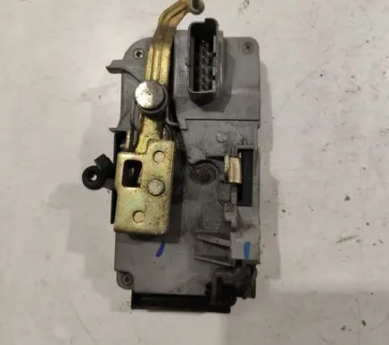 Citroen C8 Front door lock