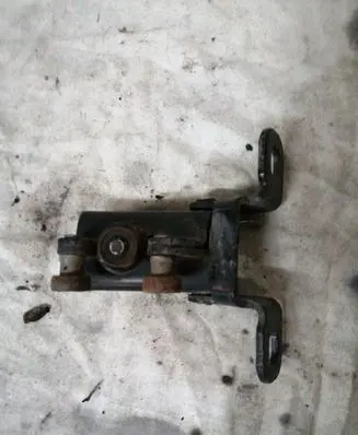 Ford Transit Sliding door middle roller runner YV15V268B40AL