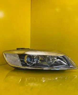 Audi Q7 4L Headlight/headlamp 4L0941004A
