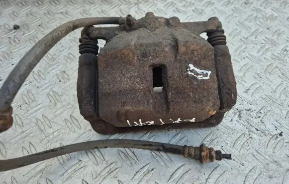 Nissan Qashqai Front brake caliper