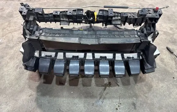 Fiat 500X Radiator support slam panel 52011163 8c617010 51965900