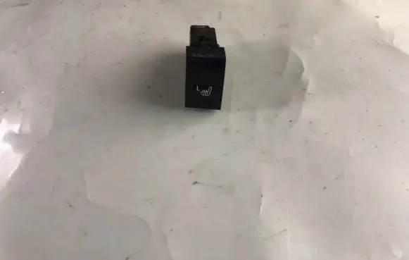 KIA Sorento Seat heating switch 937403E000