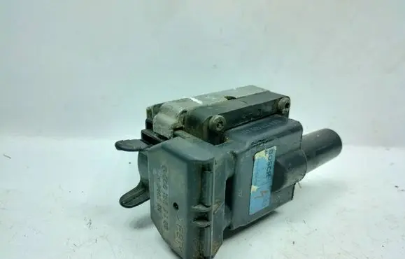 Mercedes-Benz C W202 High voltage ignition coil 0001582485 M286200