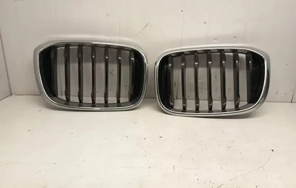 BMW X3 G01 Front bumper upper radiator grill 7464922 7464924 8074574
