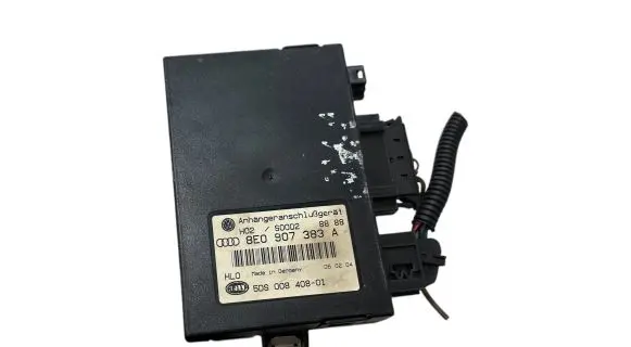 Volkswagen Touran I Tow bar trailer control unit/module 8E0907383A S0002 5DS00840801