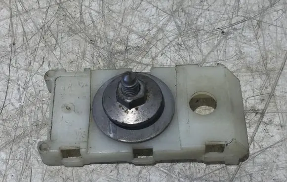 Toyota Proace Radiator mount bracket 9800613580 ESF1002600