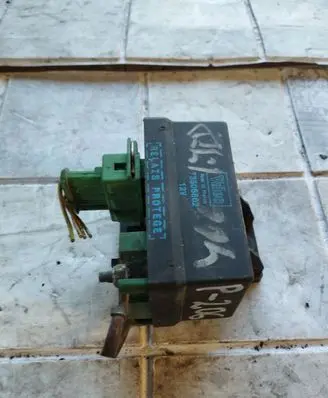Peugeot 206 Glow plug pre-heat relay 73506802