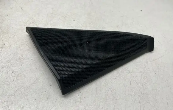 Mercedes-Benz C W204 Front door high frequency speaker A2047200248