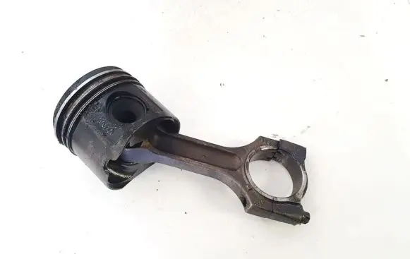 BMW X3 E83 Piston with connecting rod 512s61