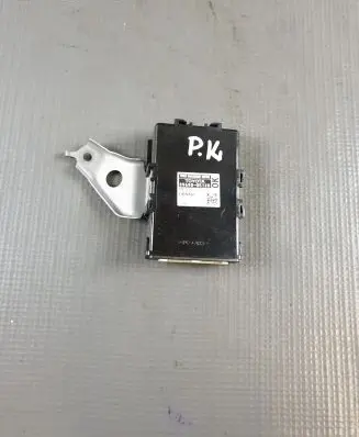 Toyota Avensis T270 Engine control unit/module ECU 8969005120