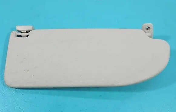 Sun visor