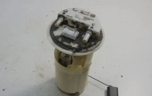 Peugeot Partner In-tank fuel pump 9621291180
