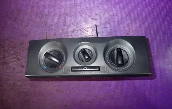 Skoda Fabia Mk1 (6Y) Interior fan control switch 6Y0819045H