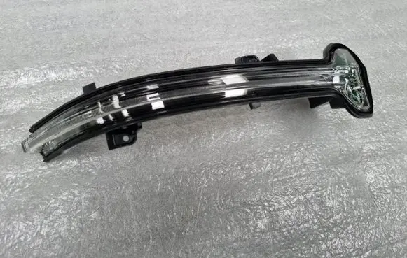 BMW 3 G20 G21 Mirror indicator light 7498160