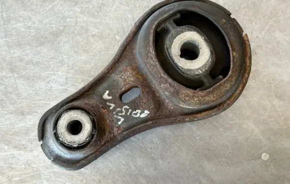 Renault Trafic III (X82) Gearbox mount
