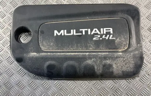 Jeep Cherokee Engine cover (trim) 04627875a