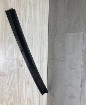 Nissan Juke II F16 Rubber seal rear door 