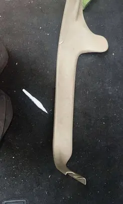 Volvo V70 Other sill/pillar trim element 1882