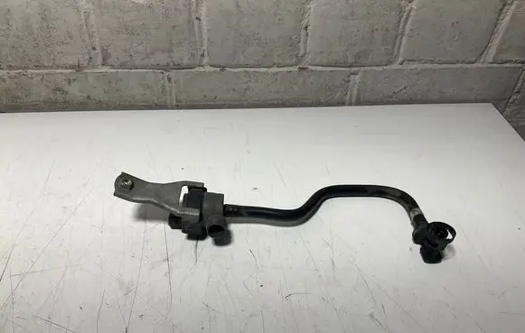 BMW 5 F10 F11 Turbo solenoid valve 7576190 7619298