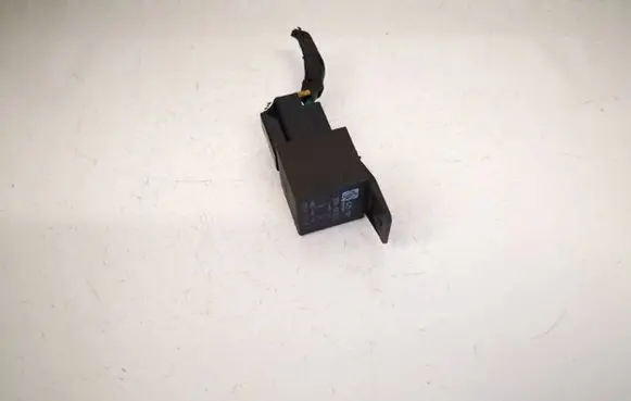Volvo S70 V70 V70 XC Other relay mah112b4 mah-112-b-4