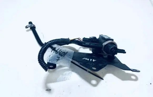 Volvo S40, V40 Turbo solenoid valve 30618057 72190343