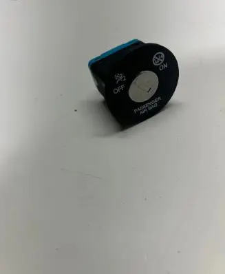 KIA Sportage Passenger airbag on/off switch 