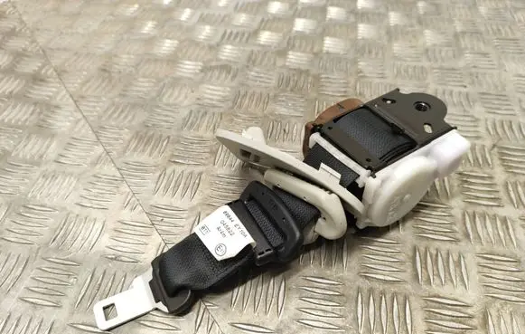 Nissan Qashqai+2 Third row seat belt 89844EY10A