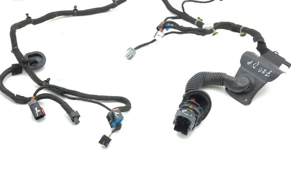 Jeep Cherokee Front door wiring loom P68195772AB 68832L