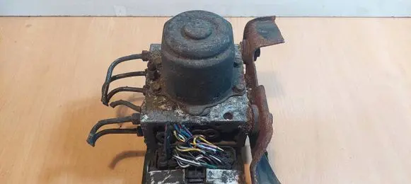 Toyota Avensis Verso ABS Pump 44510-44050 89541-44050 FBE0920582