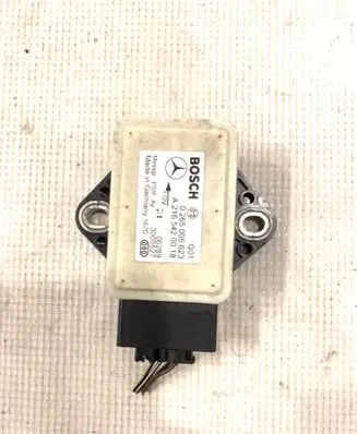 Mercedes-Benz B W245 ESP acceleration yaw rate sensor A2165420018 0265005623 3005080