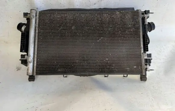 Opel Astra J Radiator set 