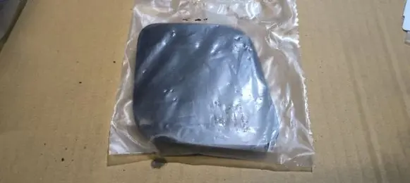 Toyota Auris E180 Front tow hook cap/cover 5212802919