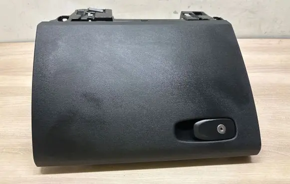 Volvo S90, V90 Glove box 31688713