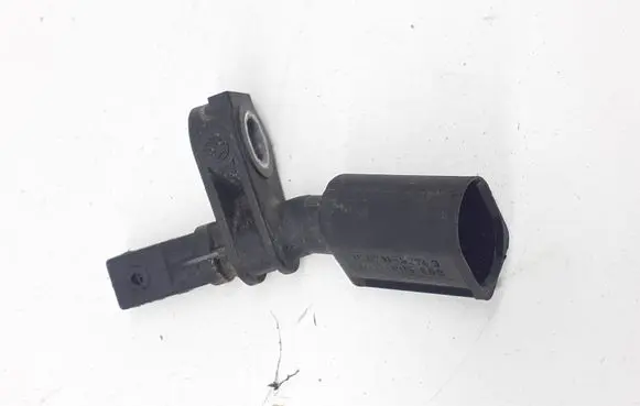 Audi Q2 - ABS brake wheel speed sensor 10071152743