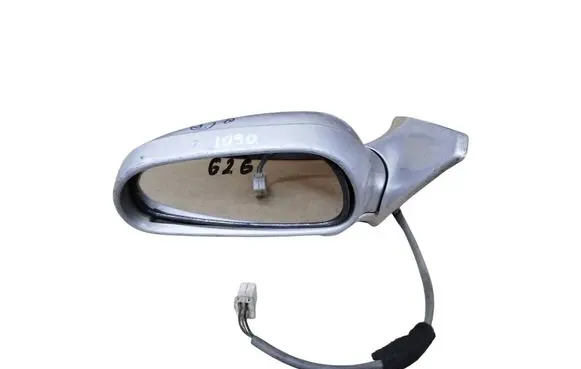 Mazda 626 Front door electric wing mirror E13010519