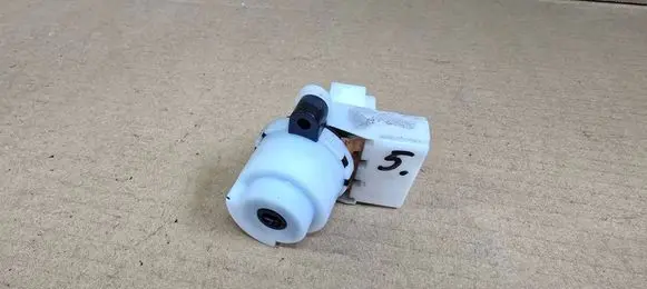 Suzuki Ignis Ignition lock 3711176G00 3711178A10